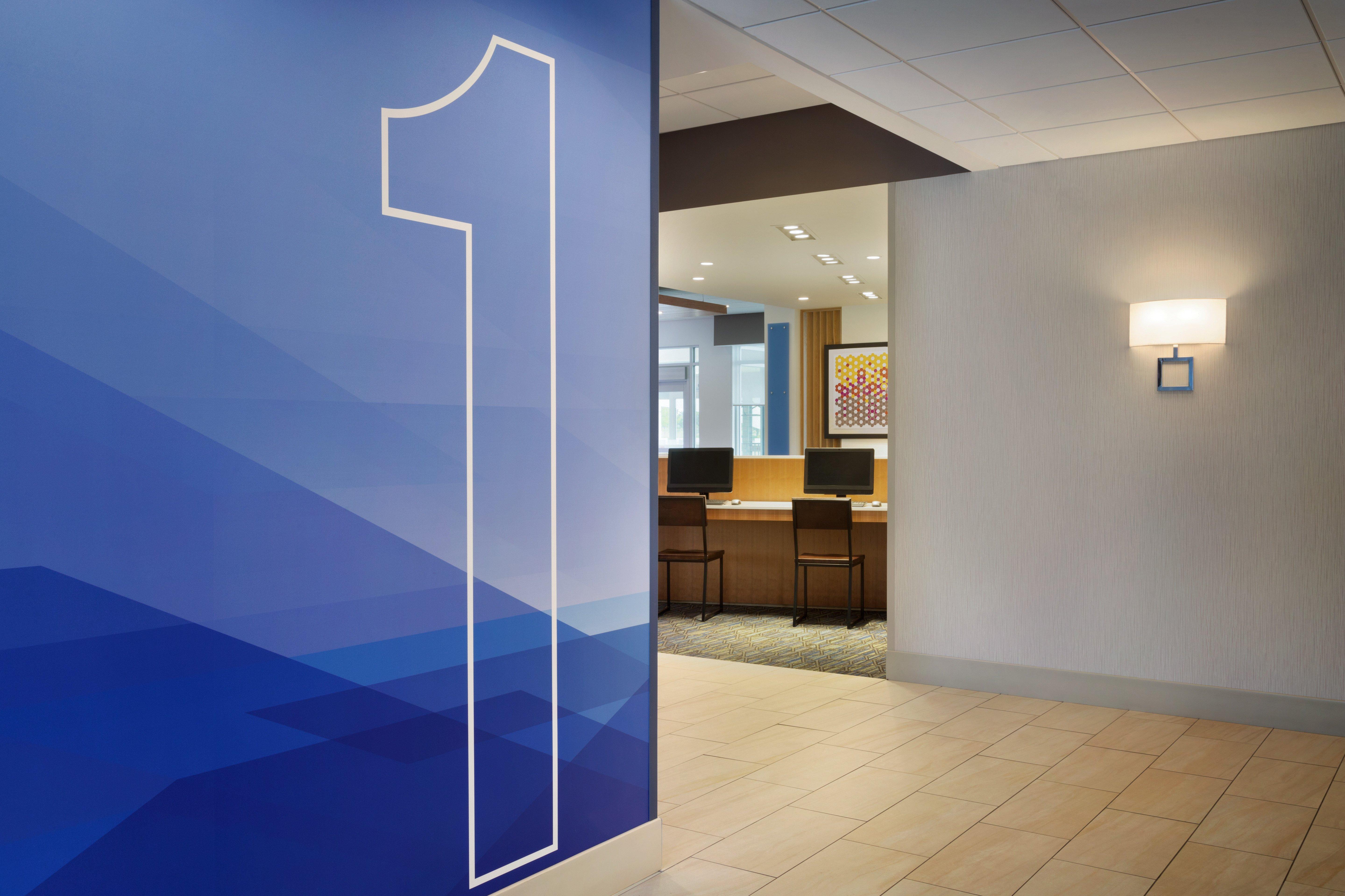 Holiday Inn Express - Indiana By Ihg Exterior photo